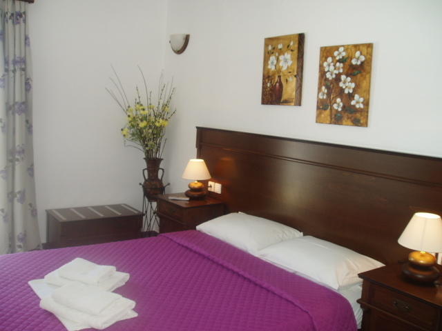 Rita'S Place Hotel Иос Экстерьер фото
